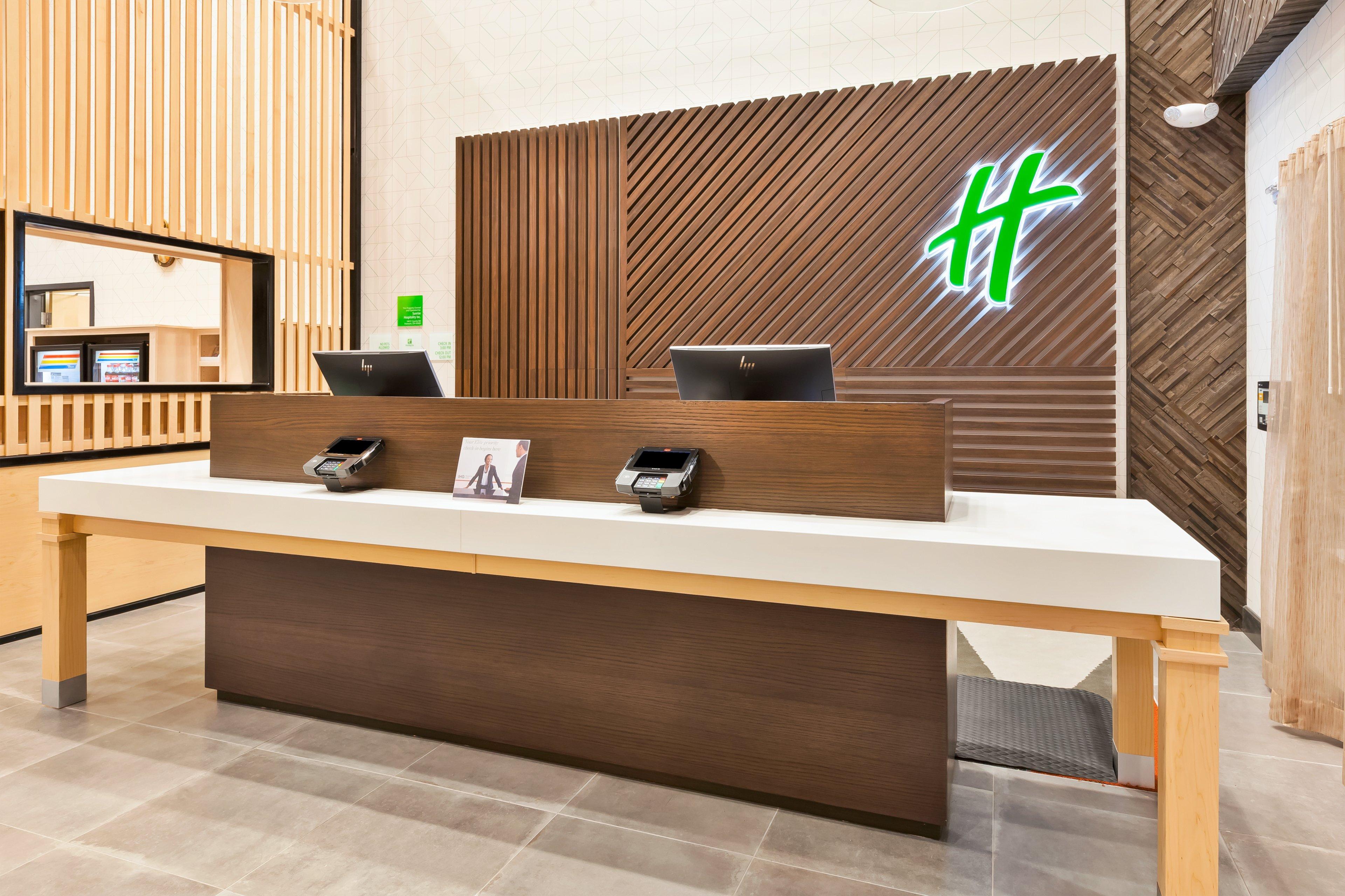 Holiday Inn & Suites - Toledo Southwest - Perrysburg By Ihg Exterior foto